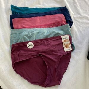 Jockey size 6 underwear never worn one still had tags price includes all 5!